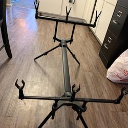 Coonor tri rod fishing Rod Holder w/ bite alarms 