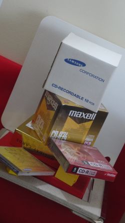 •••Samsung Recordable CD Box 10/CD-R74min/650MB+Maxel+Imation CD••NEW••