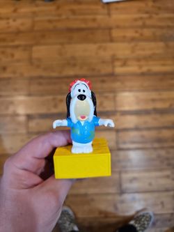 Droppy Dog toy