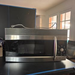 GE Profile Microwave 