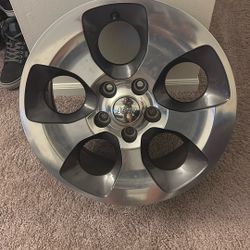 5 New 18 Jeep Wheels