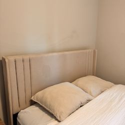 queen bed frame 