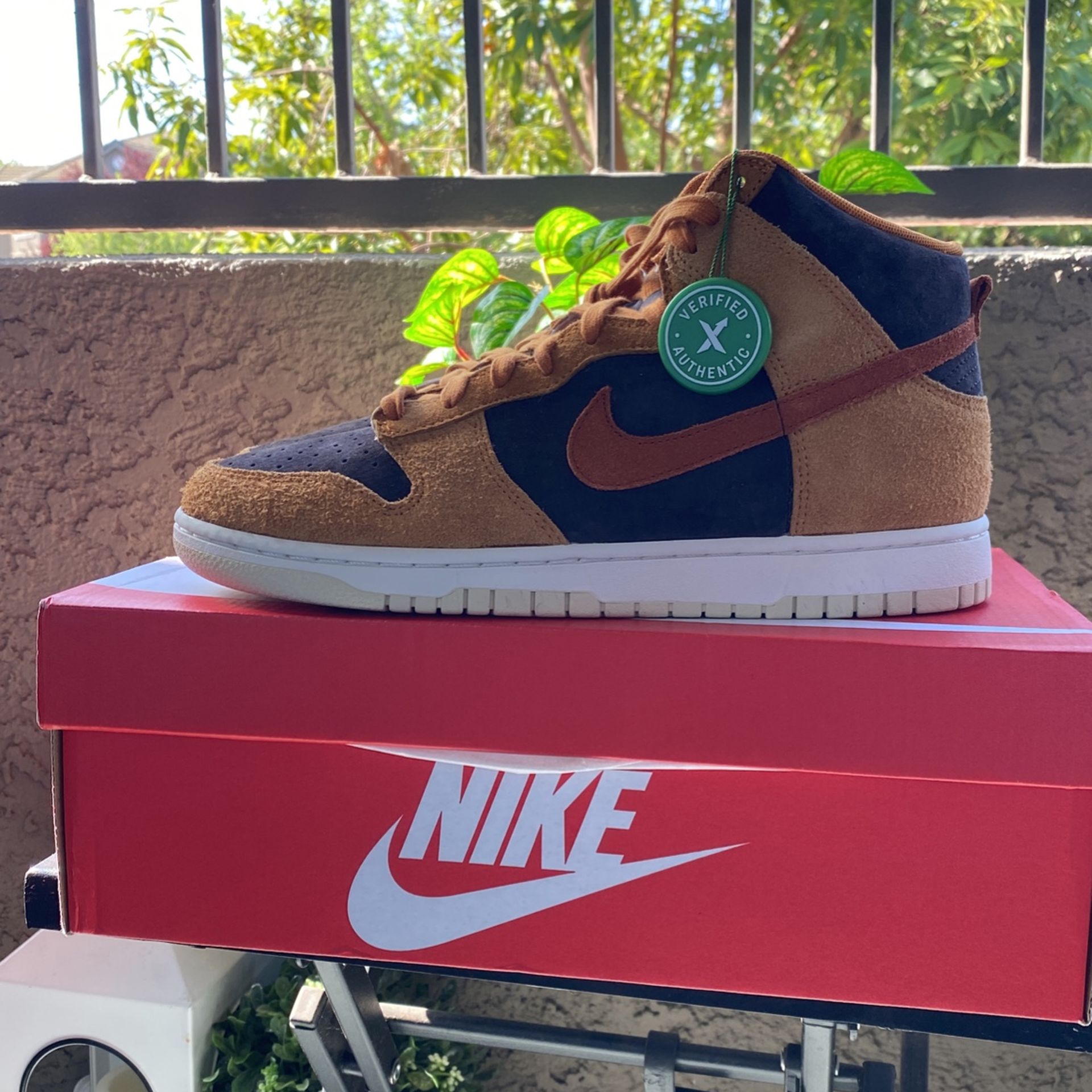 Nike Dunk Hi Retro PRM