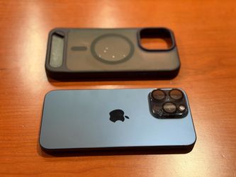 Apple iPhone 15 Pro Max 256GB Blue Titanium AT&T - MINT