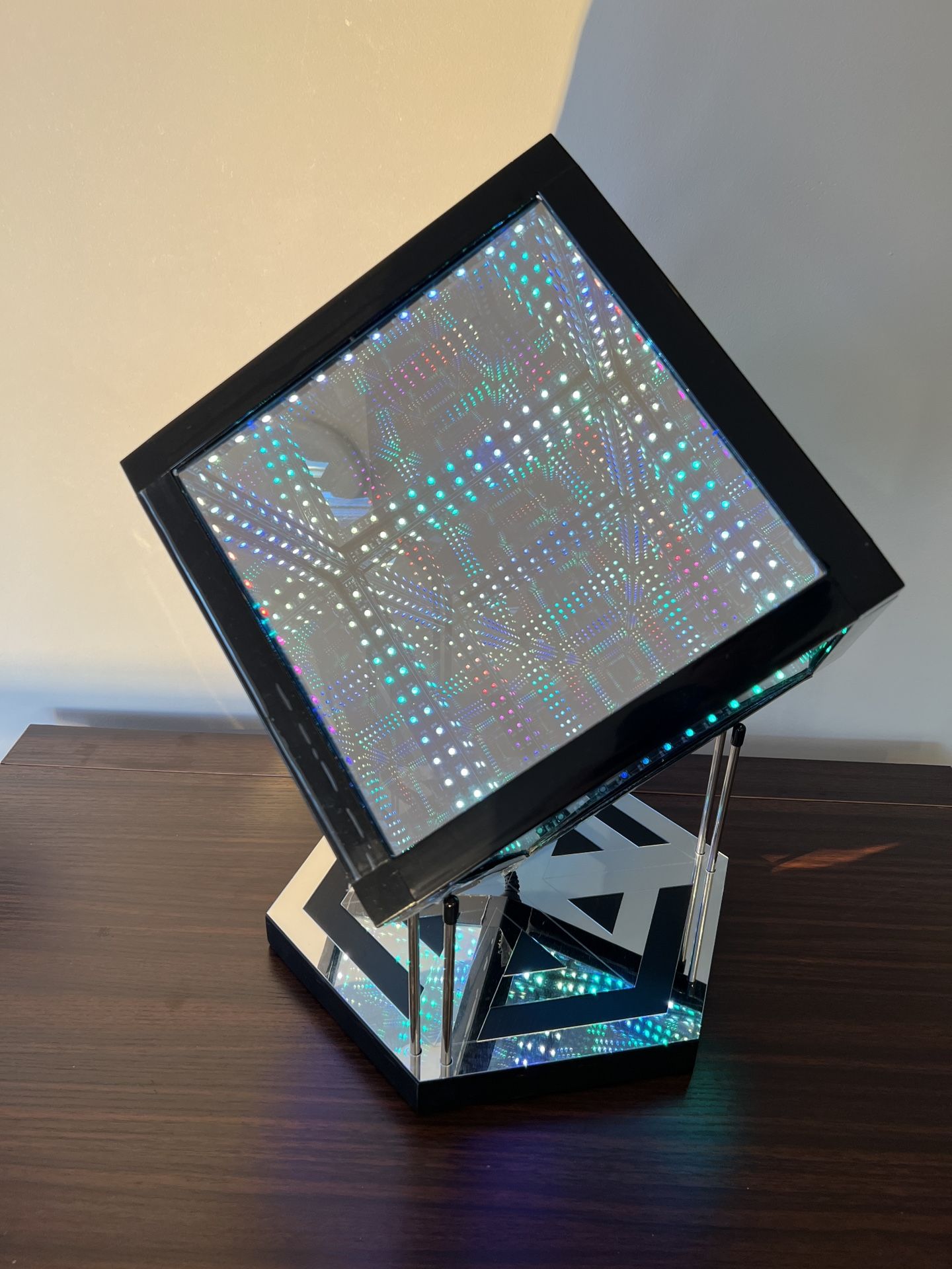 HyperCube Infinity Cube And Stand