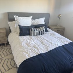 Modern Bedroom Set – Bed Frame + 2 Nightstands + Console Table + Mirror