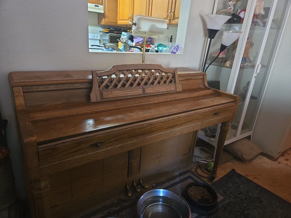 Piano 