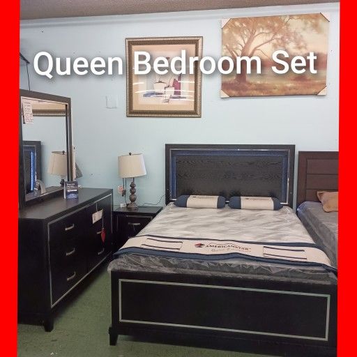 ✨ Beautiful LED Lighted Queen Bedroom Set 