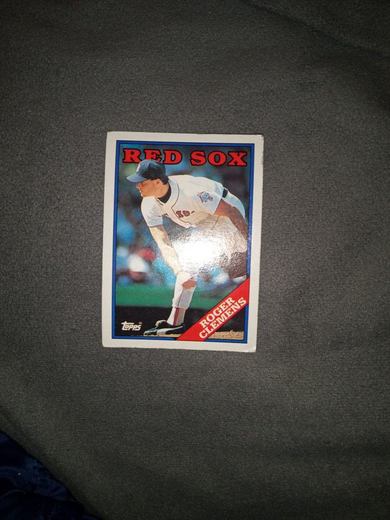1988 Topps Roger Clemens Boston Red Sox Baseball Card