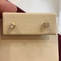 14 K Y GOLD DIAMOND STUD EARRINGS 0.50 Cts