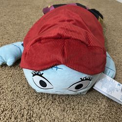 Disneyland SALLY CUDDLEEZ NEW