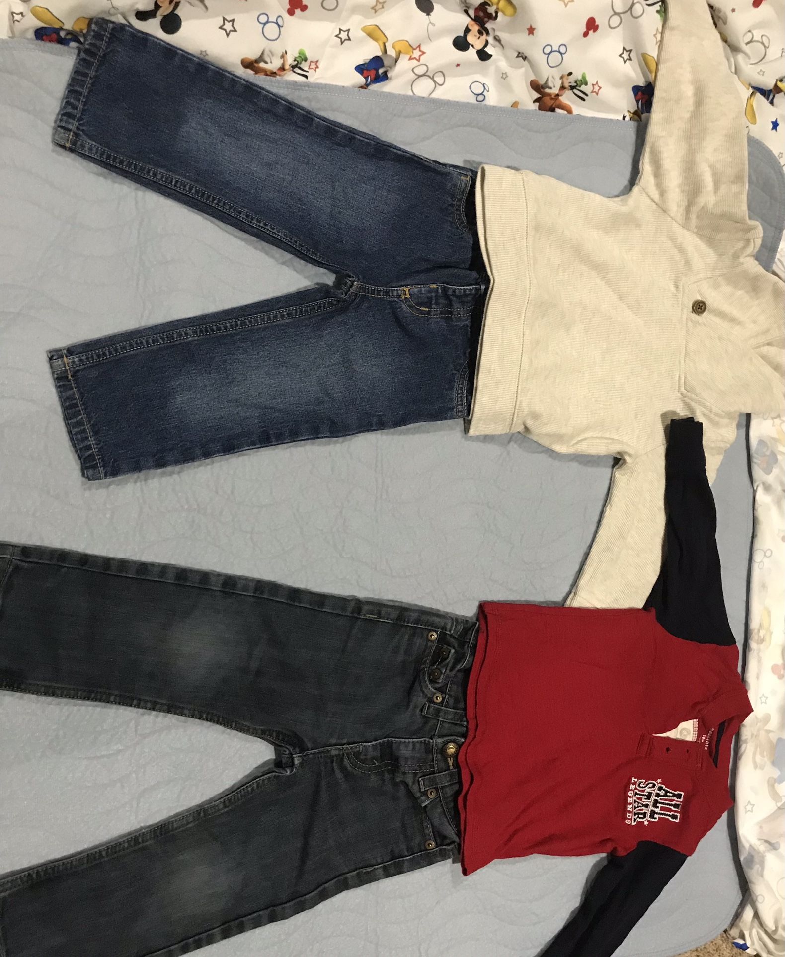 Toddler Size 18 Months Clothing Bundle Levi’s And Carter’s Jeans 