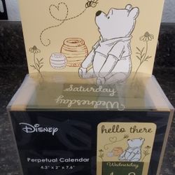 Disney Perpetual calendar Winnie the pooh