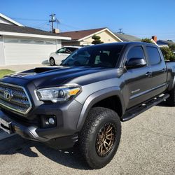 2018 Toyota Tacoma