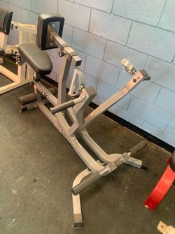 Commercial Plate Loaded Seated Row Machine