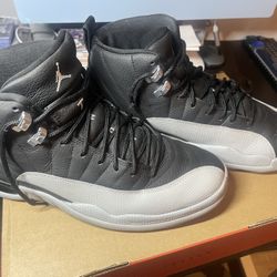 JORDAN 12 RETRO sz.10.5 Used