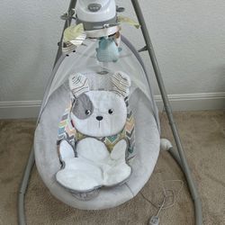Fisher-Price dual motion baby swing with music, sounds