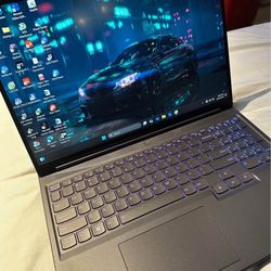 Lenovo Legion 5i Slim - Gaming Laptop 