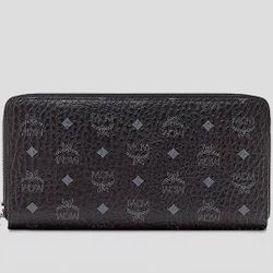 $600 AUTHENTIC MCM WOMENS CLUTCH WALLET