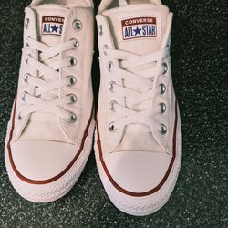 Converse men's 7.5 like new