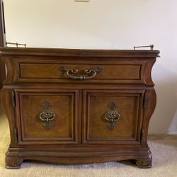 Butler's Tray/Buffet Cabinet with Sliding Top