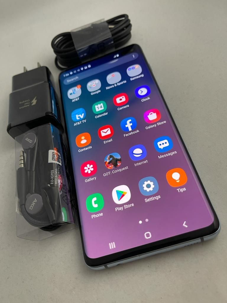 Samsung Galaxy S10 Plus 128Gb, Blue Color, AT&T and Cricket Only, Excellent Condition. $440 Firm