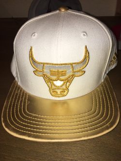 Adidas Chicago bulls snap back