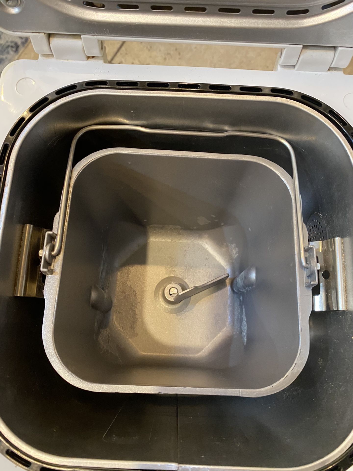 OSTER. Bread Maker. In excellent working condition