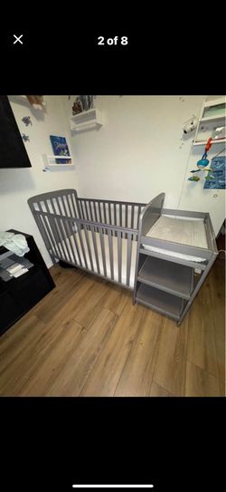 Dream On Me Anna 3-1 Convertible Crib & Changing Table