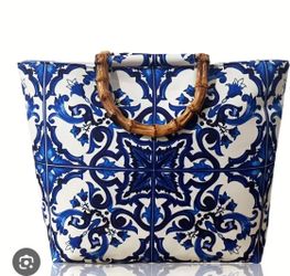 Blue  white patterned tote bag