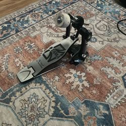 Tama single kick pedal