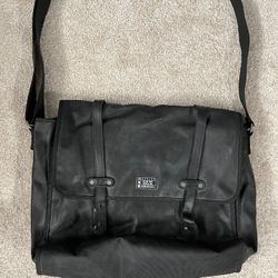 Hurley Messenger Bag