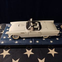 1955 Ford Thunderbird