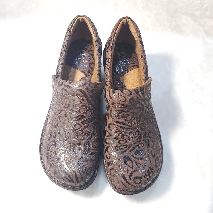 New B.O.C BOC Born Concept Brown Leather Women's Clogs Flats Slip-Ons Size 7.5-8