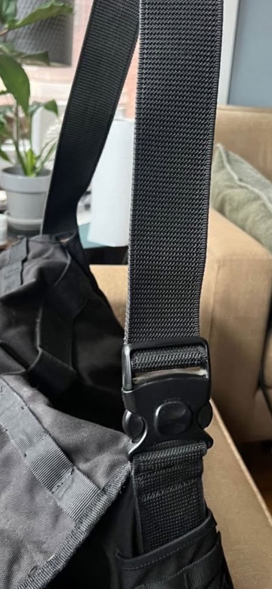 HAZARD 4 Rugged Laptop Messenger Bag