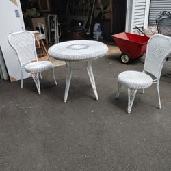 White Wicker Table and Chairs