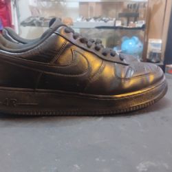 mid Nikes size 13 $30