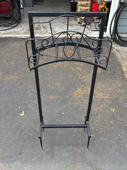 Garden Hose Holder