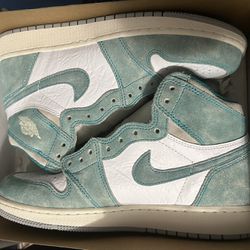 Turbo Green Jordan 1 