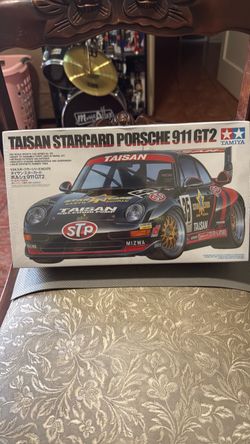 Tamiya Taisan Starcard Porsche 911 GT2 Model Kit