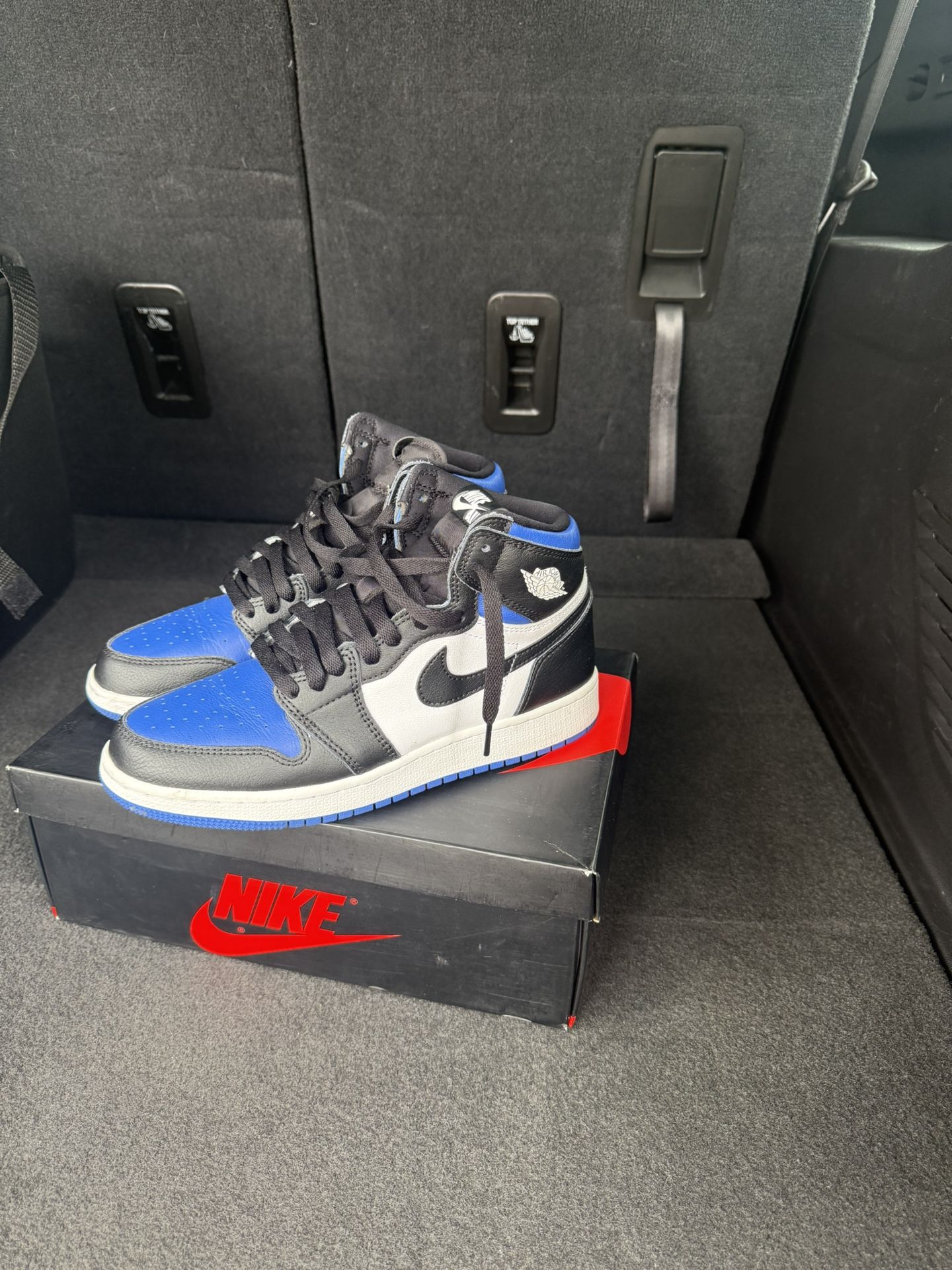 Royal Toe Jordan 1