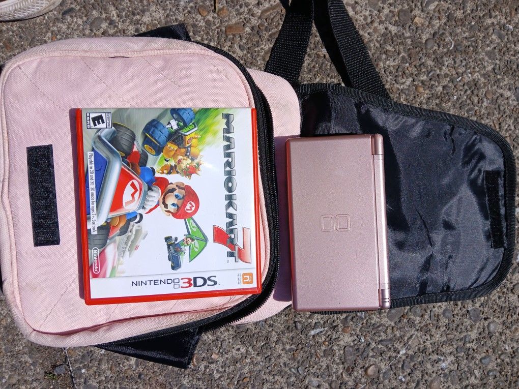 Nintendo DS Lite Mario Cart