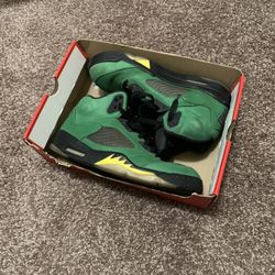 Oregon Jordan 5s SE (SZ 10)