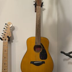 Yamaha FG-Junior Acoustic Guitar - Gig Bag Included - Perfect Travel Guitar!