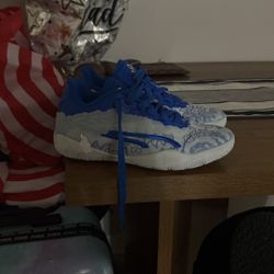 Volleyball Puma Blue/White Sneakers - Women's Size 8