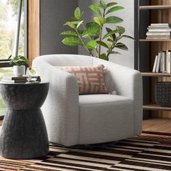 Prism Round Table - Black 