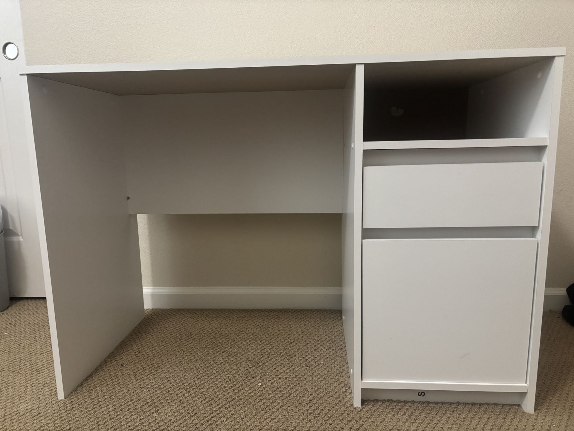 White Desk With Drawers