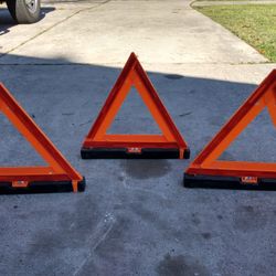 Traffic Reflectors