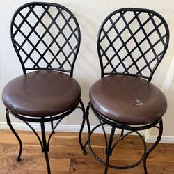 Brown Bar Stools 