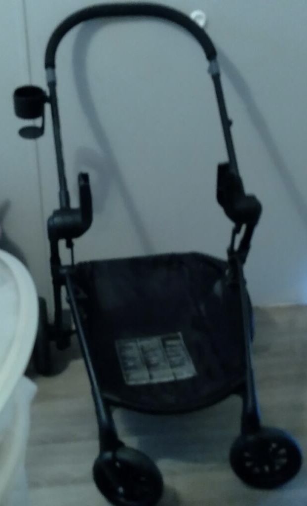 Baby items for sale highest Bid Takes!! Please Read Description